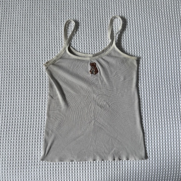 Brandy Melville Teddy Tank - Picture 1 of 2
